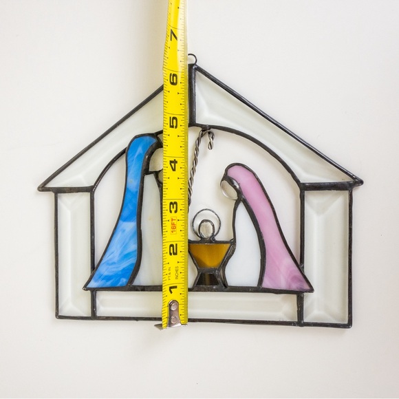 Christmas Nativity Stained Glass - Picture 7 of 8